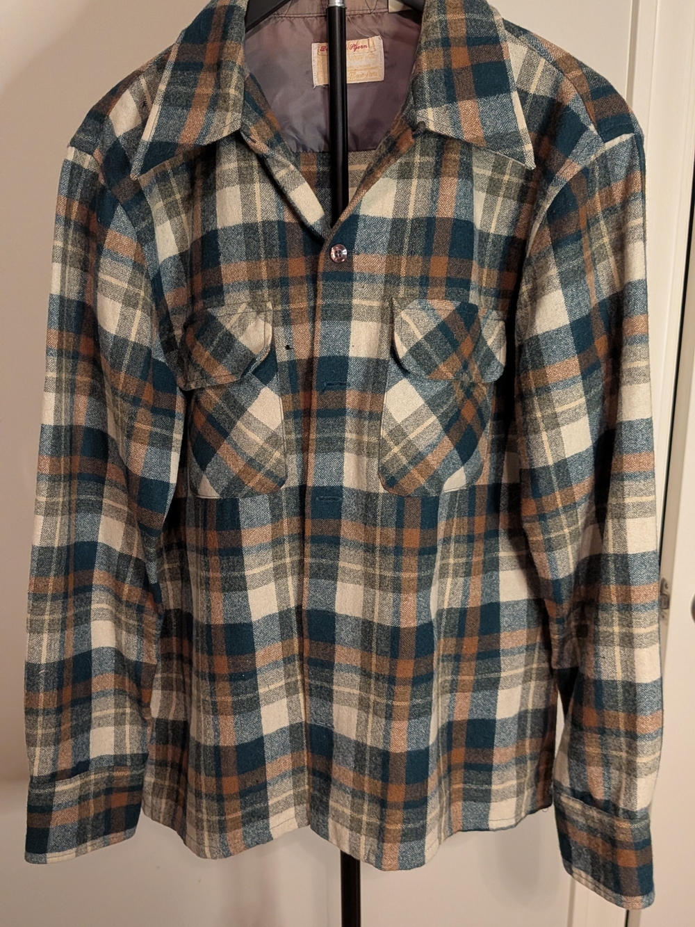Vintage Distressed 100% Virgin Wool Men's Plaid Button-Down Shirt